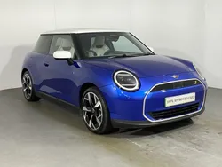 Blue Used 2024 Mini Cooper SE Hatch Hatchback | £26,000
