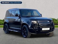 Black Used 2023 Land Rover Defender SE Dynamic | £56,777 (Good price)
