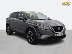 Grey Used 2022 Nissan Qashqai N-Connecta SUV | £20,295 (Fair price)
