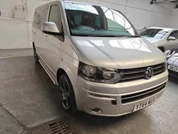 Silver Used 2014 VW Caravelle Executive MPV | £27,990 (Expensive)