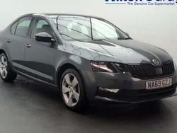 Used 2020 Skoda Octavia SE Drive Hatchback | £12,000 (Good price)