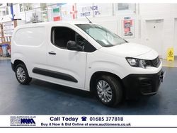 White Used 2020 Peugeot Partner Van | £7,060 (Super price)