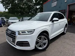 White Used 2018 Audi Q5 S-Line SUV | £16,980 (Fair price)
