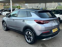 Grey Used 2020 Vauxhall Grandland X SRi SUV | £12,365 (Fair price)