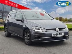 Grey Used 2018 VW Golf VII SE Hatchback | £12,490 (Good price)