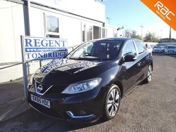 Black Used 2015 Nissan Pulsar Tekna Hatchback | £7,495 (Fair price)