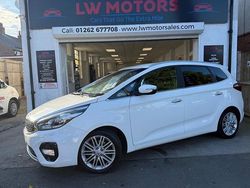White Used 2019 Kia Carens 3 MPV | £12,995 (Fair price)
