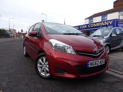 Red Used 2013 Toyota Yaris Hatchback | £6,990 (Expensive)