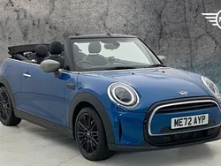 Blue Used 2022 Mini Cooper Exclusive Hatchback | £17,590 (Fair price)