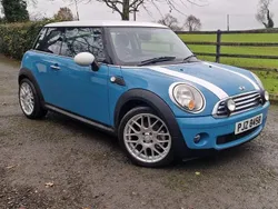 Blue Used 2009 Mini Cooper Hatch Hatchback | £3,940 (Expensive)