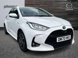 Used 2020 Toyota Yaris Design Hatchback | £14,705 (Fair price)