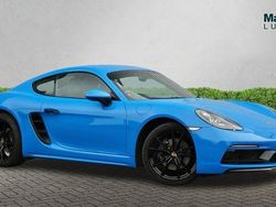 Shark blue Used 2022 Porsche Cayman Coupe | £46,990 (Fair price)
