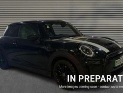 Midnight black ii Used 2022 Mini Cooper S Level 3 Hatchback | £17,098 (A bit pricey)