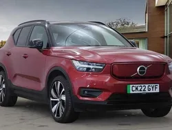 Used 2022 Volvo XC40 Pro SUV | £26,500 (Fair price)