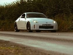White Used 2009 Nissan 350Z Coupe | £18,995