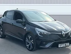 Black Used 2023 Renault Clio V RS Line Hatchback | £15,412 (Fair price)
