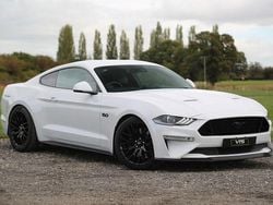 White Used 2018 Ford Mustang GT Fastback Coupe | £32,990 (Fair price)