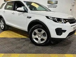 White Used 2017 Land Rover Discovery Sport SE SUV | £9,450 (Fair price)