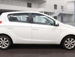 White Used 2015 Hyundai i20 Active Hatchback | £2,995 (Fair price)