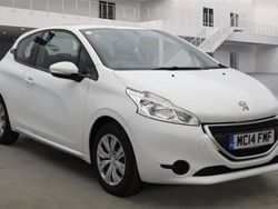 White Used 2014 Peugeot 208 Access Hatchback | £4,995 (Expensive)