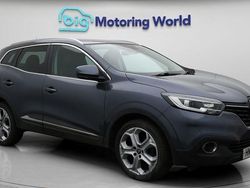 Used 2015 Renault Kadjar Dynamique SUV | £7,784 (Fair price)