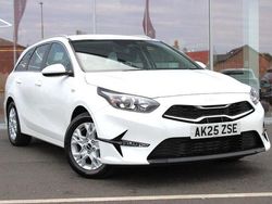 White Used 2025 Kia Ceed 2 Estate | £19,262 (Fair price)