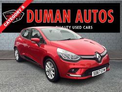 Red Used 2017 Renault Clio IV Dynamique Hatchback | £4,995 (Super price)
