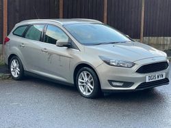 Silver Used 2015 Ford Focus Zetec Estate | £1,895