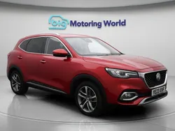 Red Used 2023 MG HS Exclusive SUV | £16,300 (Good price)
