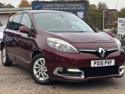 Red Used 2015 Renault Scénic III Dynamique MPV | £3,995 (Fair price)