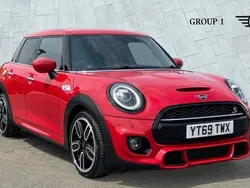 Red Used 2019 Mini Cooper S Hatch Hatchback | £18,990 (A bit pricey)