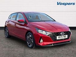 Red Used 2021 Hyundai i20 SE Hatchback | £13,900 (Fair price)