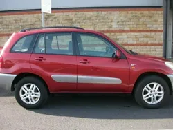 Used 2002 Toyota RAV4 SUV | £2,295 (Good price)