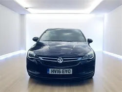 Blue Used 2016 Vauxhall Astra Design Edition Hatchback | £6,395 (Fair price)