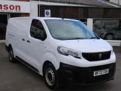 White Used 2022 Peugeot Expert Premium Van | £12,883 (Fair price)