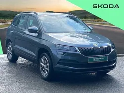 Quartz grey metallic Used 2021 Skoda Karoq SE Drive SUV | £16,507 (Fair price)