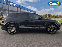 Blue Used 2021 Porsche Cayenne SUV | £46,990