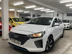 White Used 2019 Hyundai Ioniq SE Sedan | £8,895 (Good price)