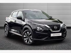 Black Used 2022 Nissan Juke Acenta SUV | £13,191 (Fair price)