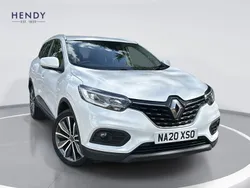 White Used 2020 Renault Kadjar Iconic SUV | £11,799 (Fair price)