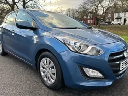 Blue Used 2015 Hyundai i30 Hatchback | £3,995 (Good price)