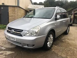 Silver Used 2009 Kia Sedona MPV | £1,750 (Fair price)