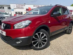 Red Used 2014 Nissan Qashqai 360º SUV | £6,499 (Fair price)