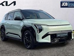 Green New 2025 Kia EV3 GT-Line S SUV | £36,795 (Good price)