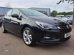 Black Used 2019 Vauxhall Astra SRi Hatchback | £7,299 (Good price)