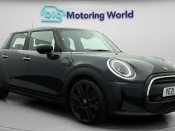 Used 2021 Mini Cooper Exclusive Hatchback | £17,200 (Expensive)