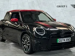 Black Used 2024 Mini Cooper SE Hatch Hatchback | £29,350