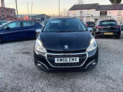 Black Used 2016 Peugeot 208 Allure Hatchback | £5,490 (Fair price)