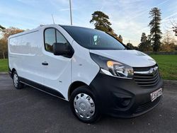 White Used 2017 Vauxhall Vivaro S Van | £6,993 (Fair price)