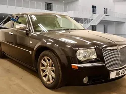 Black Used 2006 Chrysler 300C Sedan | £5,995 (Fair price)